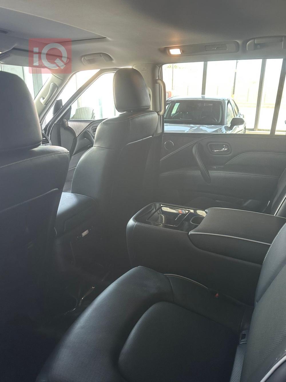 إنفينيتي QX80